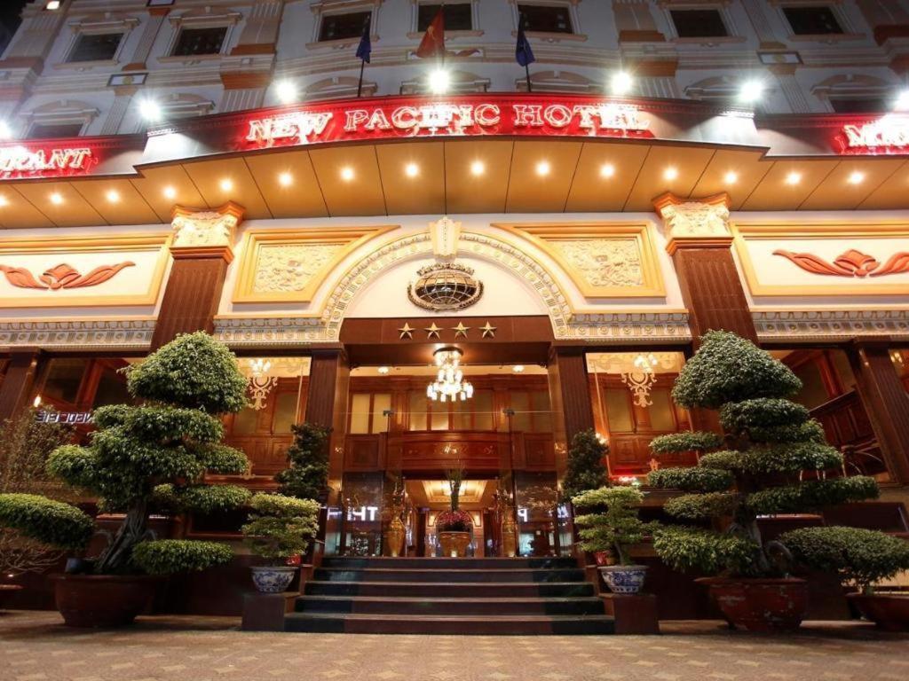 New Pacific Hotel Хошимин Екстериор снимка
