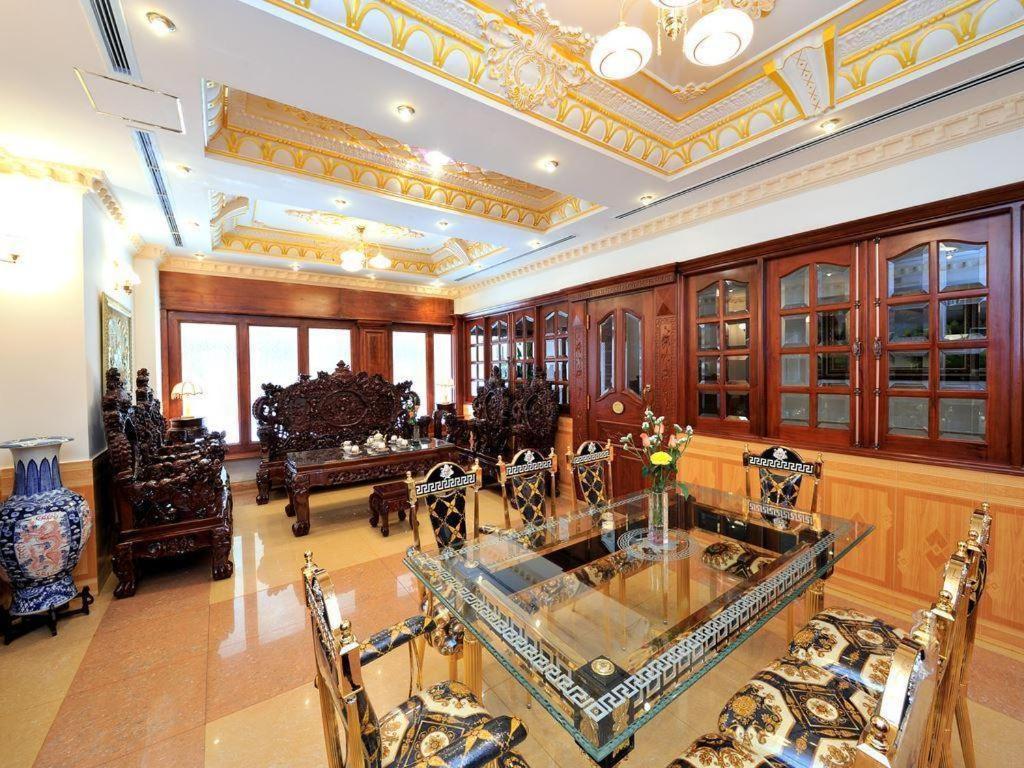 New Pacific Hotel Хошимин Екстериор снимка