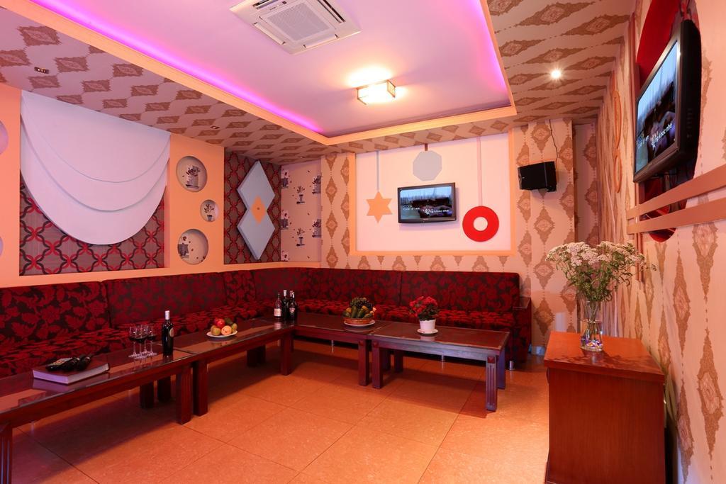 New Pacific Hotel Хошимин Екстериор снимка